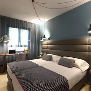 Plaza 3* Pampeluna