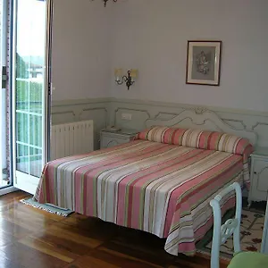 Alcazar 3* Irun